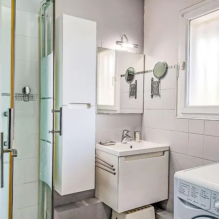 Mimosa By Interhome Six-Fours-les-Plages